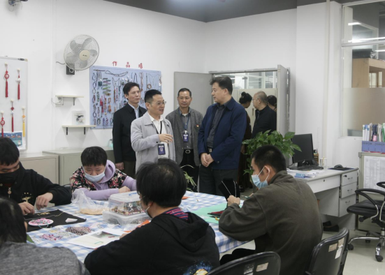 广州市残联党组书记、理事长刘成勇到广州市残疾人就业培训服务中心调研408